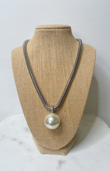 Pearl Drop Necklace